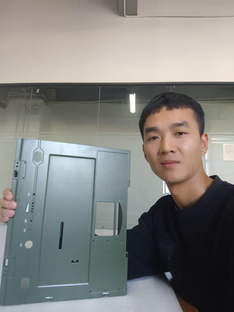 project-manager-with-cnc-machined-defense-hardware